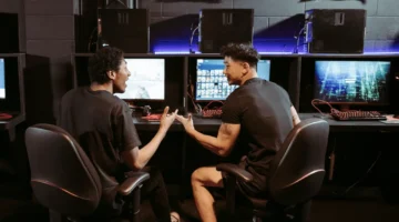 انتصار جديد.. تتويج بطل بطولة YGG Play Summit Anichess